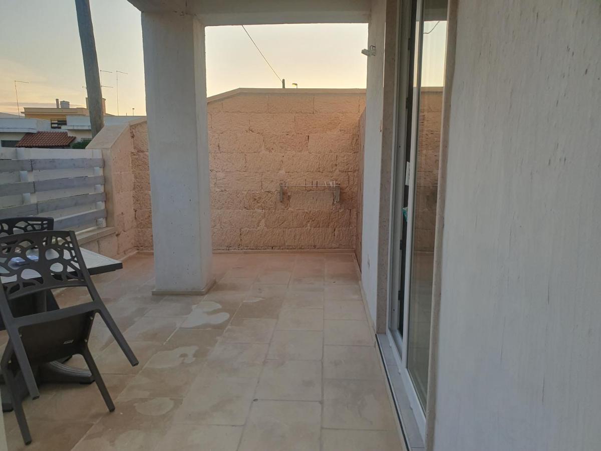 Sea Beach Home Torre Lapillo Exterior photo